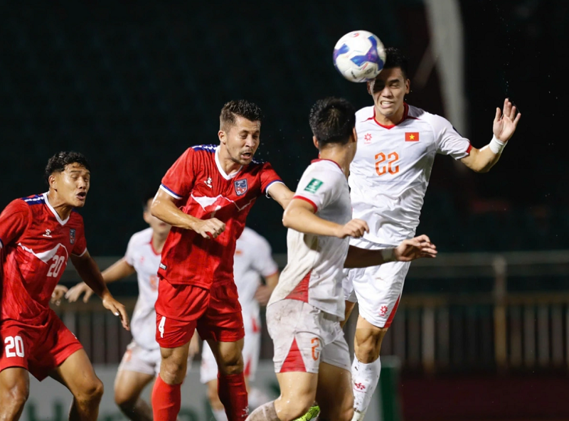 CĐV Đông Nam Á hoài nghi sau chiến thắng nhọc nhằn của tuyển Việt Nam trước Nepal