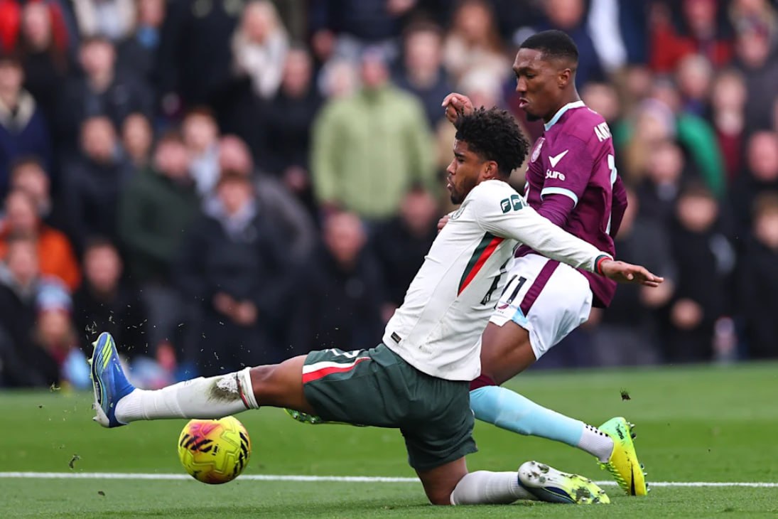 Burnley vs Chelsea (19:30 &#8211; 22/11) | Xem lại trận đấu